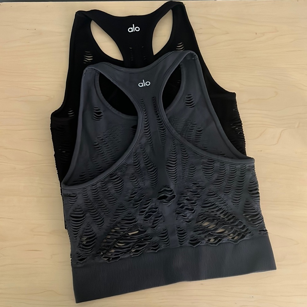 ALO Cut Out Ripped Tops Size M